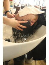 ヘッドスパには日本人特有の悩みにアプローチした炭酸スパを使用【流山おおたかの森】【ヘッドスパ】