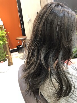 ムーサ(MOUSA) レイヤー