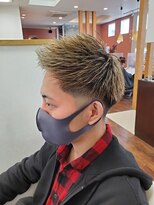 アムズヘアーファム ハイトーンジェット×際フェード