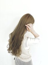 ヘアカラー最大の革新”エヌドットカラー”とAgu hair groveのTop Stylistたちが創り出す【光色】