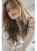 長めバングのニュアンスレイヤー