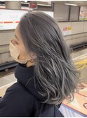 透明感グレージュくびれミディアムレイヤーショコラアッシュ☆12
