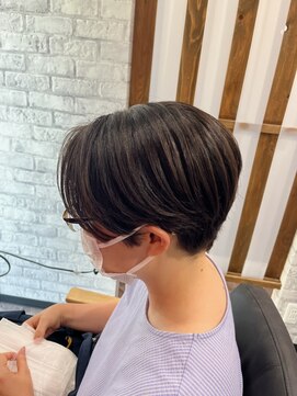 ベルポ(Bellpo) 後ろすっきりショートカット