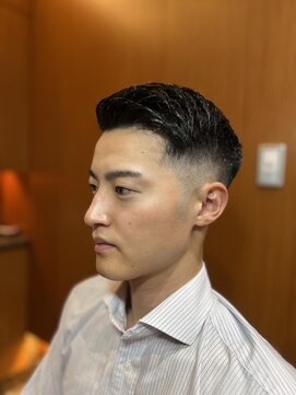 ヘアモード キクチ 銀座店 銀座 大人バーバーヘア 〈理容室〉