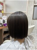 切りっぱなしボブ