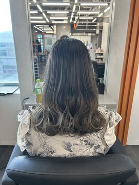 エイト 立川店(EIGHT) ホワイトベージュ