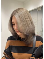 シアン 矢場町店(CYAN.)&nbsp;【ウルフレイヤー】ホワイティーベージュ×毛先グレーブラック