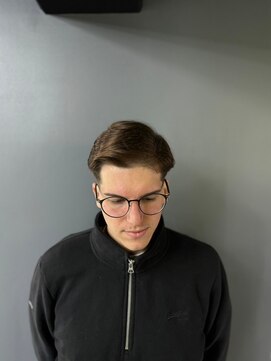 ダンヒルバーバー(dunhill BARBER) フェードカット<理容室>[メンズ/シェービング/床屋/銀座]