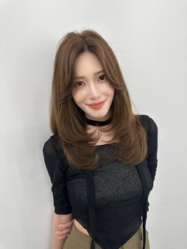 アマトウキョウ アユンチェ(AMA TOKYO×AYUNCHE) 韓国ヘア 2wayバング レイヤーカット くびれヘア 顔周り/