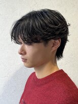 シエ バイ ケンジ 湘南台(sie by KENJE)&nbsp;シャープな毛流れがかっこいいフェザーパーマ！
