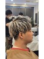 メンズサロン エクシア&nbsp;ホワイトメッシュを多めにとり白黒のコントラストをつけました。