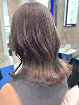 エリマ 横浜西口(elima) 横浜イルミナカラーブラウンカラーミルクティーベージュカラー