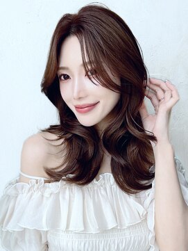 エインアンリー 明治神宮前(AIN.ANLY.) デジタルパーマくびれカットコテ巻き風パーマ縮毛矯正韓国風