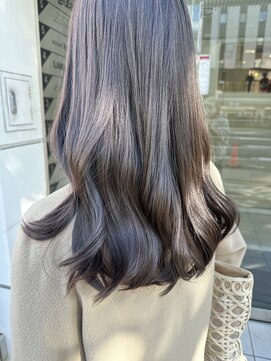 インビテーション(invitation) 柔らかグレージュ・イルミナカラー