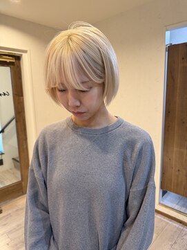 ユニコ(unico) 抜きっぱなしブロンド