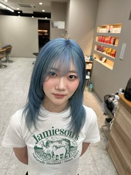 シカ 神戸三宮元町店(Cica) アイスブルー ダブルカラー ハイトーン ケアブリーチ 三宮