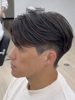 オーバーネオ 町田(OVER NEO)&nbsp;自然な毛流れでラフに決めるニュアンスパーマ