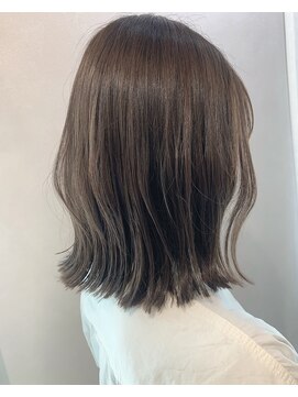 ハブ(hub) 【天神今泉】グレージュ