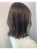 【天神今泉】グレージュ