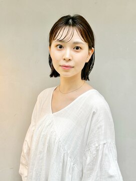 ヒトワ(hitowa) 外ハネボブ/ナチュラルボブ/シースルーバング/カーキアッシュ