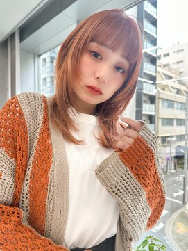 ネオリーブ クーロ(Neolive curro) 顔回り小顔レイヤー×ミディアムオレンジヘア