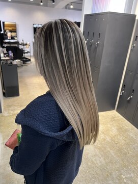 メリー オオサカ(Merly Osaka) balayage