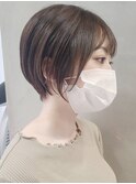 ショートカットくびれショート前下がりボブベージュカラー40代◎