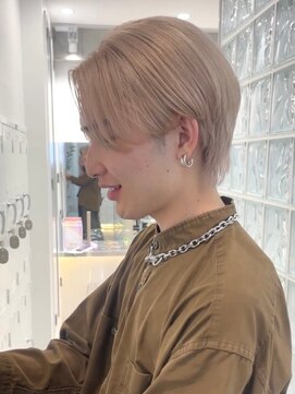 サンクマーケット 渋谷(cinq MARKET) 渋谷メンズブリーチカラーミルクティーベージュセンターパート