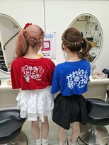 ビューティサロン東京堂&nbsp;サイドポニー～編み込みカチューシャ