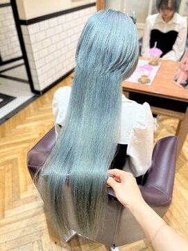 ビーハイブアヴェダ PARCO2店(BEHIVE AVEDA) スーパーロング綾波ウルフ×ミント【三橋由奈】