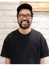 ヴィサージュヴィフ パワード バイ モンス(VISAGEVIF POWERED BY MONS) 山崎