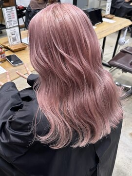 ルーフ 町田店(LUFE) White Pink
