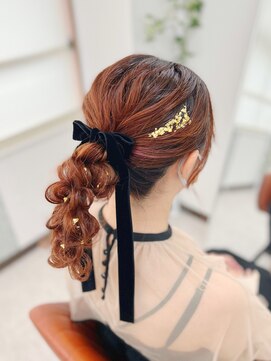 ウッドベル 東京駅前店(W’d BELL) 編みおろし(金箔アレンジ)