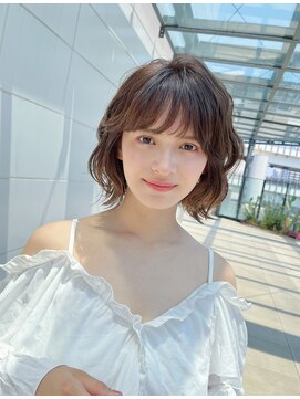 バイオレット 横浜店(Violet) ぱっつん前髪韓国風ウェーブボブ AY_02