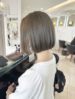 ネオリーブシェリエ 浅草店(Neolive cherie) Bob 韓国　グレージュ　カーキ　ベージュ　イメチェン