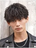 難波ツイストパーマメンズスパイラルパーマフェザーショート色気