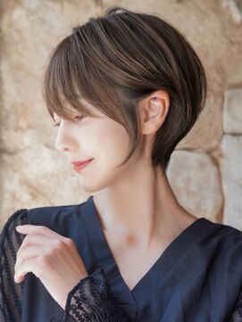 カライングドゥ(ing deux) 大人可愛いマッシュショートボブウルフカット◎30代40代50代60代