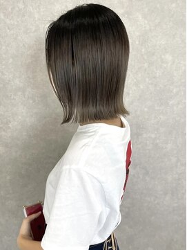 レック(Rec.) チャコールグレー