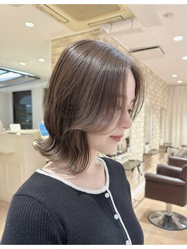 ラグーン 原宿 表参道(LAGOON) 透明感ヘーゼルベージュ外ハネボブ