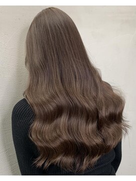 キラ 渋谷(KILLA) ツヤ髪スタイル/ミディアムレイヤー/ブルージュ/グレージュジュ