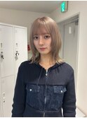 冬の抜け感ベージュウルフ◎