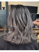 サロウィン 下北沢(SALOWIN)&nbsp;グレーパールのシャドールーツ