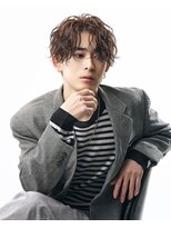 アストラ(ASTRA)&nbsp;MEN’S HAIR/波巻きツイストスパイラル/リバースセンターパート