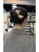 リズムス ヘアデザインラボ&nbsp;【cocona_ikeda】タイトなカチモリアレンジ