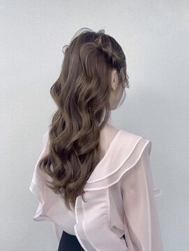 銀座新橋着付けヘアセットサロン［N］ ねじりハーフアップ/結婚式/ヘアセット/銀座/新橋/東京/有楽町
