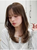 セミロングレイヤー 透明感カラー オリーブベージュ 前髪