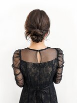 バポス ヘアサロン (BAPOS Hair Salon) ダウン纏め髪スタイル