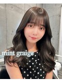 大人かわいい◇暗め透明感ミントグレージュ顔周り