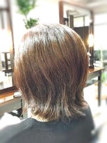 キャン 温品店(CAN)&nbsp;【CAN】大人可愛い自然に外ハネする切りっぱなしボブ×ハナヘナ