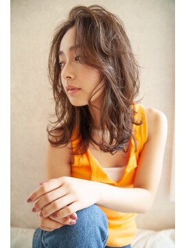 シエナ 渋谷(Siena) Siena クリームラテベージュ